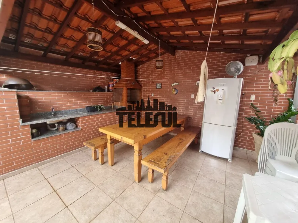 Casa, 3 quartos, 245 m² - Foto 7