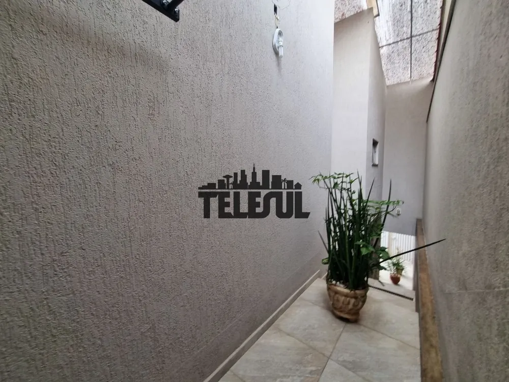 Casa, 3 quartos, 245 m² - Foto 4