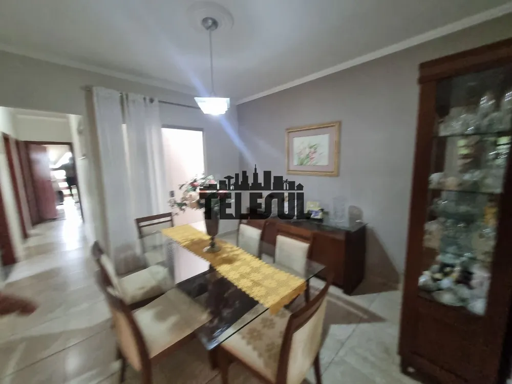 Casa, 3 quartos, 245 m² - Foto 9