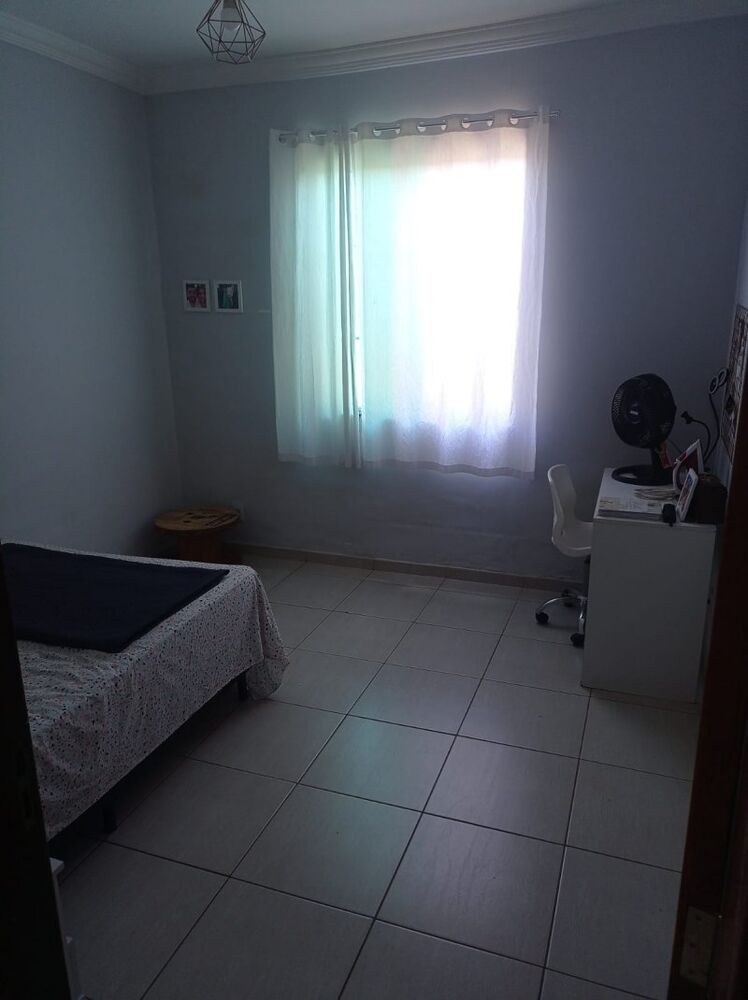 Apartamento à venda com 3 quartos, 144m² - Foto 1