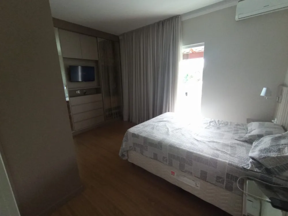 Casa, 3 quartos, 332 m² - Foto 4