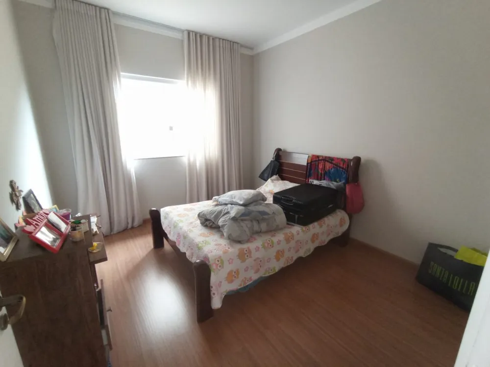 Casa, 3 quartos, 332 m² - Foto 3