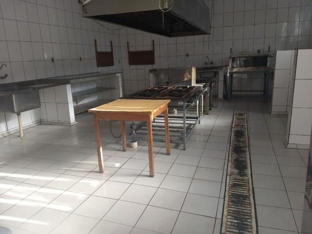 Loja-Salão à venda com 25 quartos, 62400m² - Foto 5