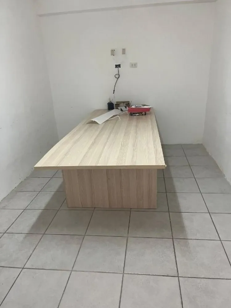 Casa, 1 quarto, 421 m² - Foto 8