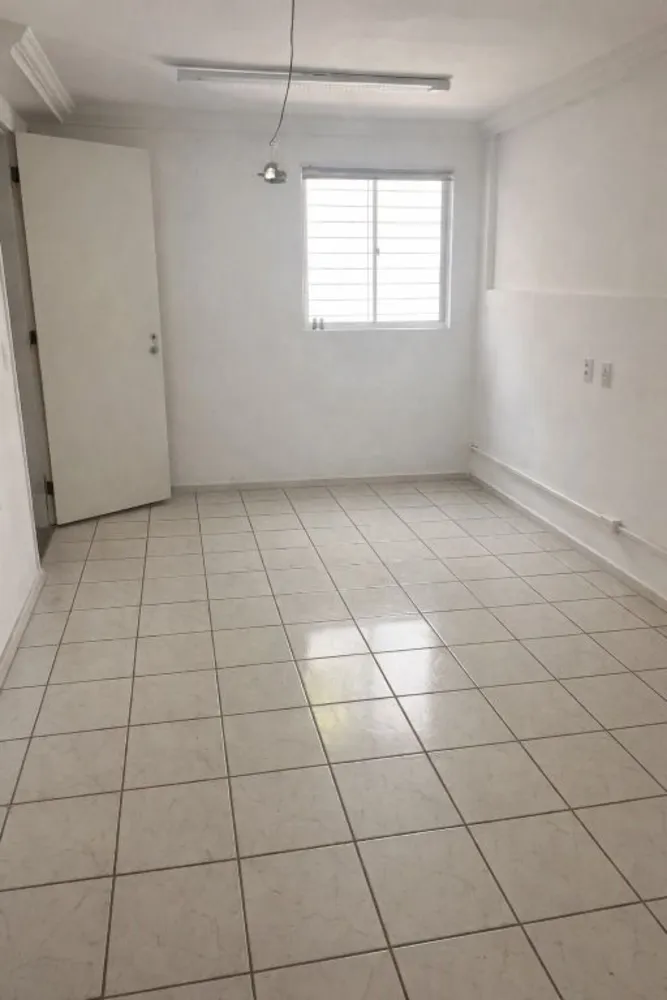 Casa, 1 quarto, 421 m² - Foto 3
