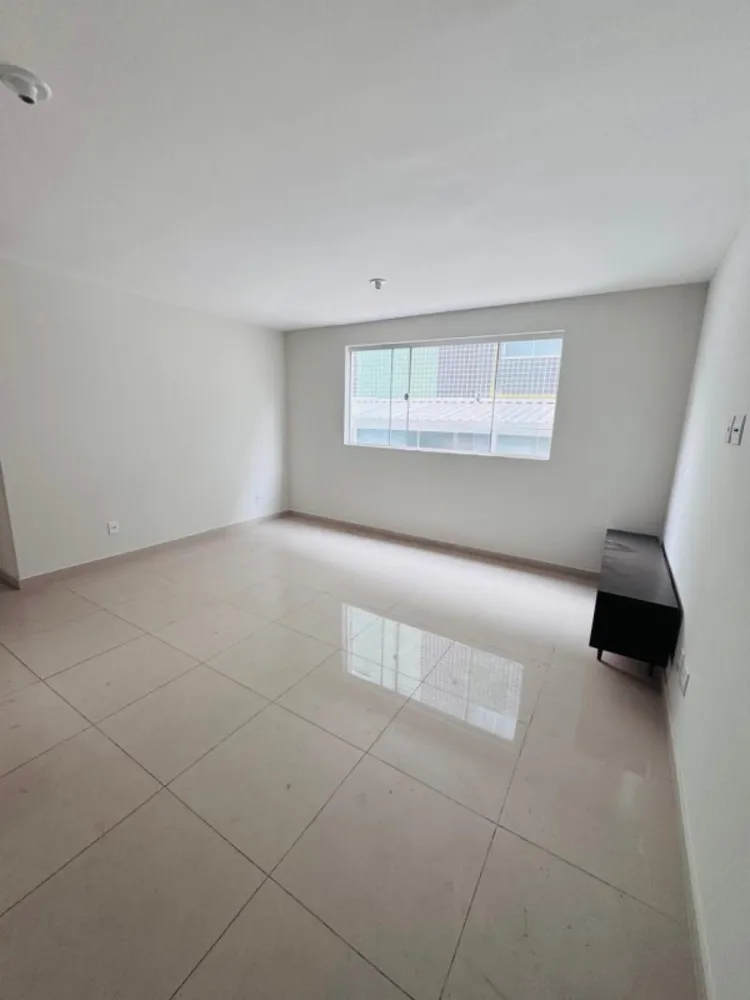 Apartamento, 3 quartos, 105 m² - Foto 2
