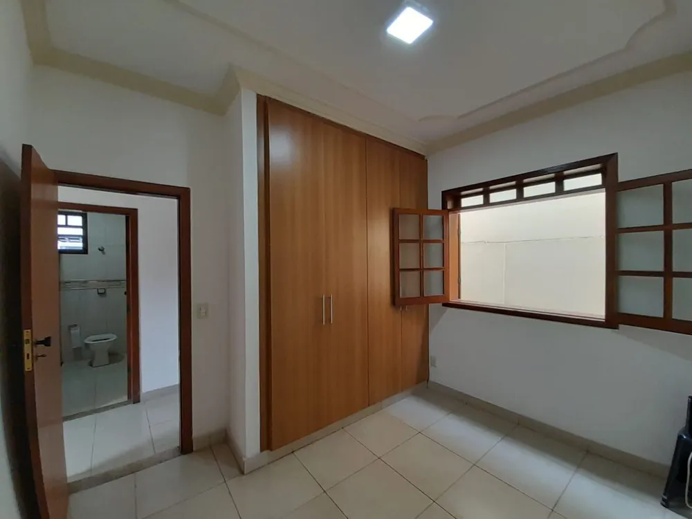 Casa, 3 quartos, 255 m² - Foto 6