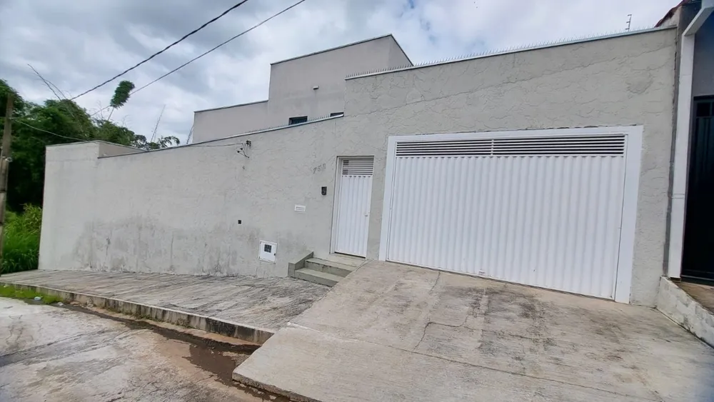 Casa, 3 quartos, 156 m² - Foto 2