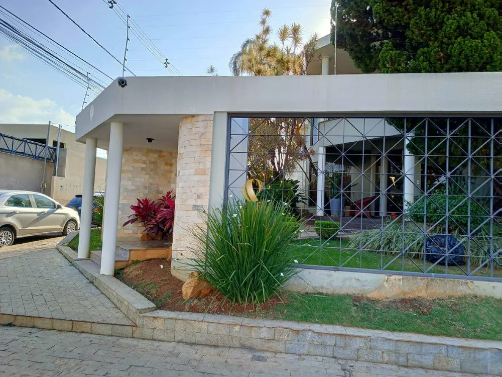 Casa, 6 quartos, 800 m² - Foto 1