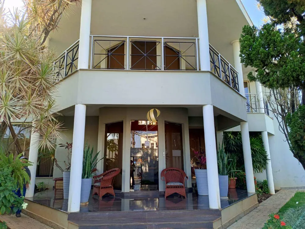 Casa, 6 quartos, 800 m² - Foto 2