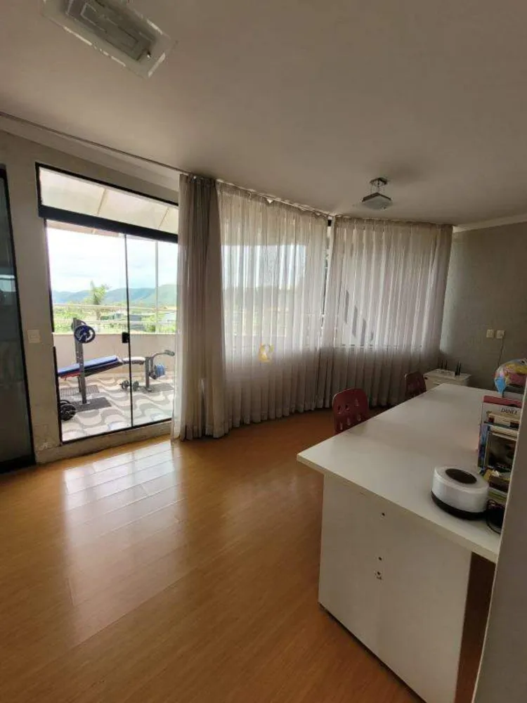 Casa, 7 quartos, 402 m² - Foto 3