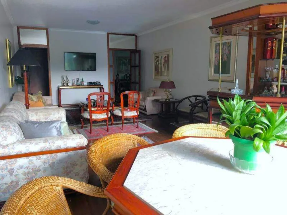 Apartamento, 4 quartos, 260 m² - Foto 11