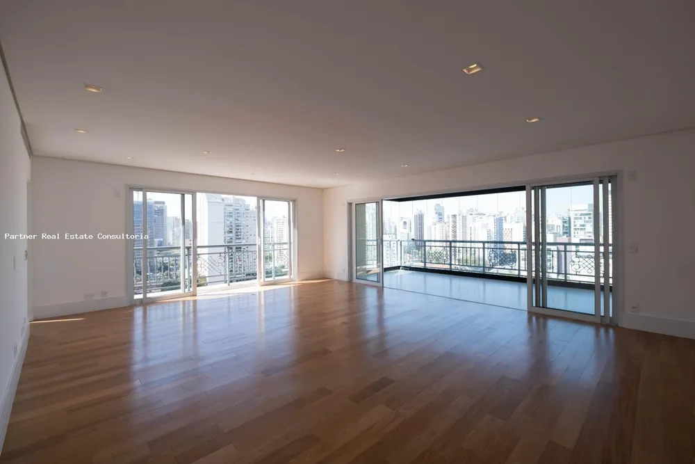 Apartamento, 4 quartos, 275 m² - Foto 1