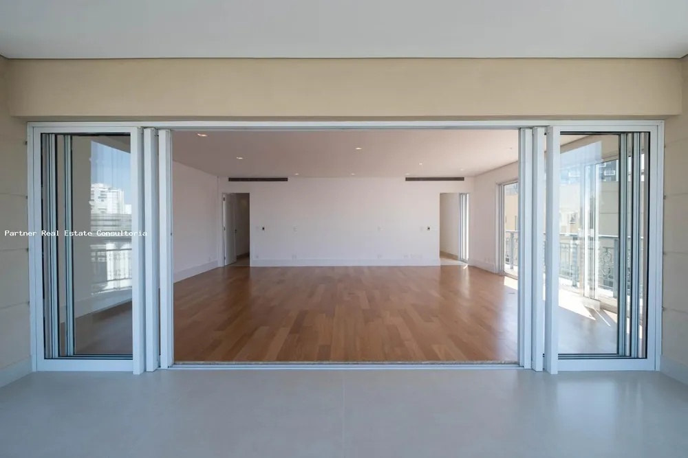 Apartamento, 4 quartos, 275 m² - Foto 2