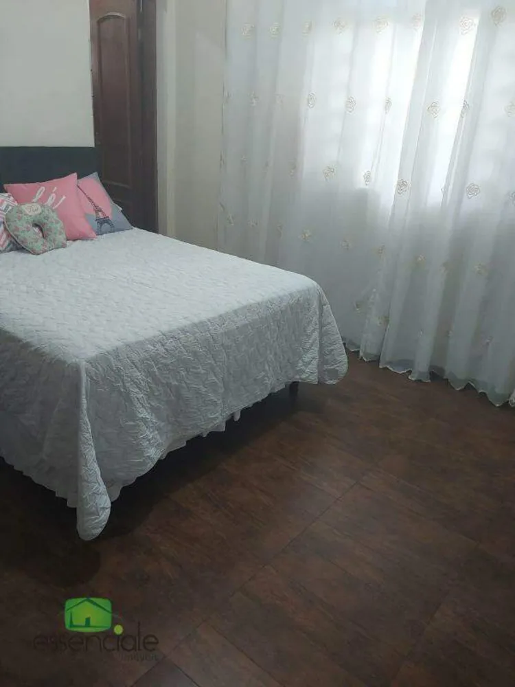 Casa, 4 quartos, 250 m² - Foto 14