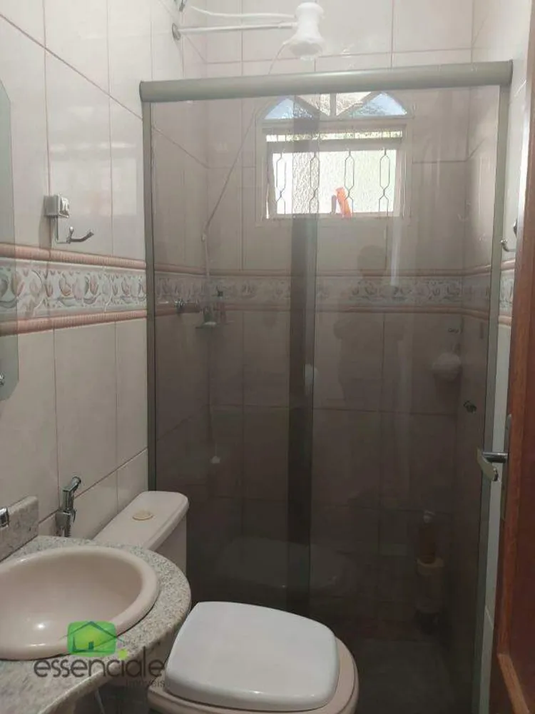 Casa, 4 quartos, 250 m² - Foto 15