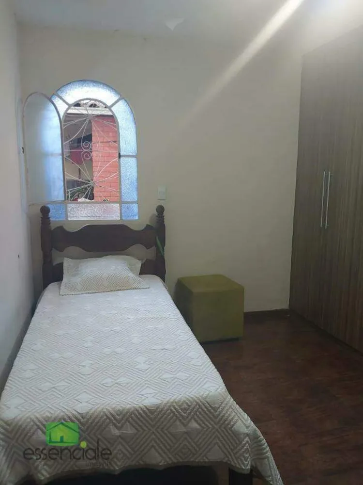 Casa, 4 quartos, 250 m² - Foto 14