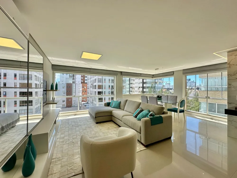 Apartamento, 3 quartos, 151 m² - Foto 1