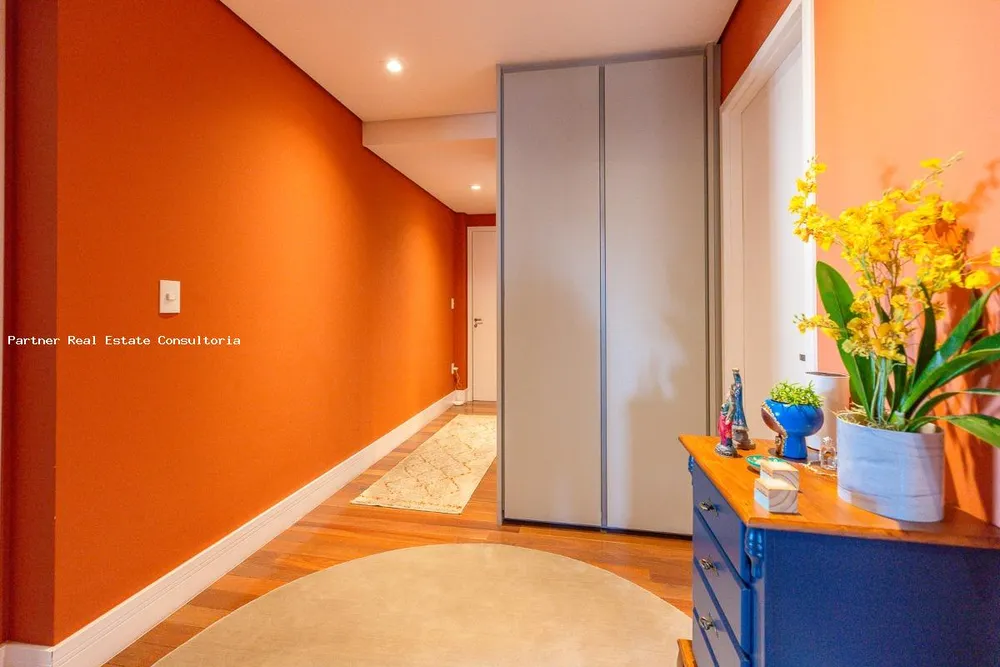 Apartamento, 4 quartos, 243 m² - Foto 1