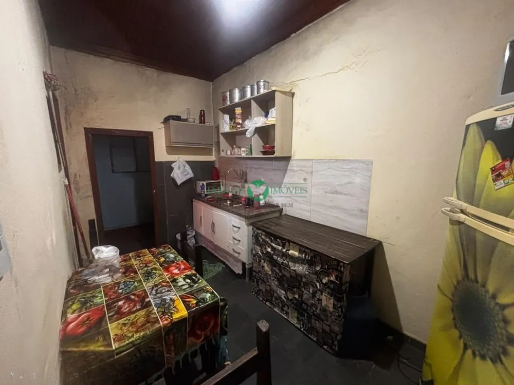Casa, 8 quartos, 405 m² - Foto 1