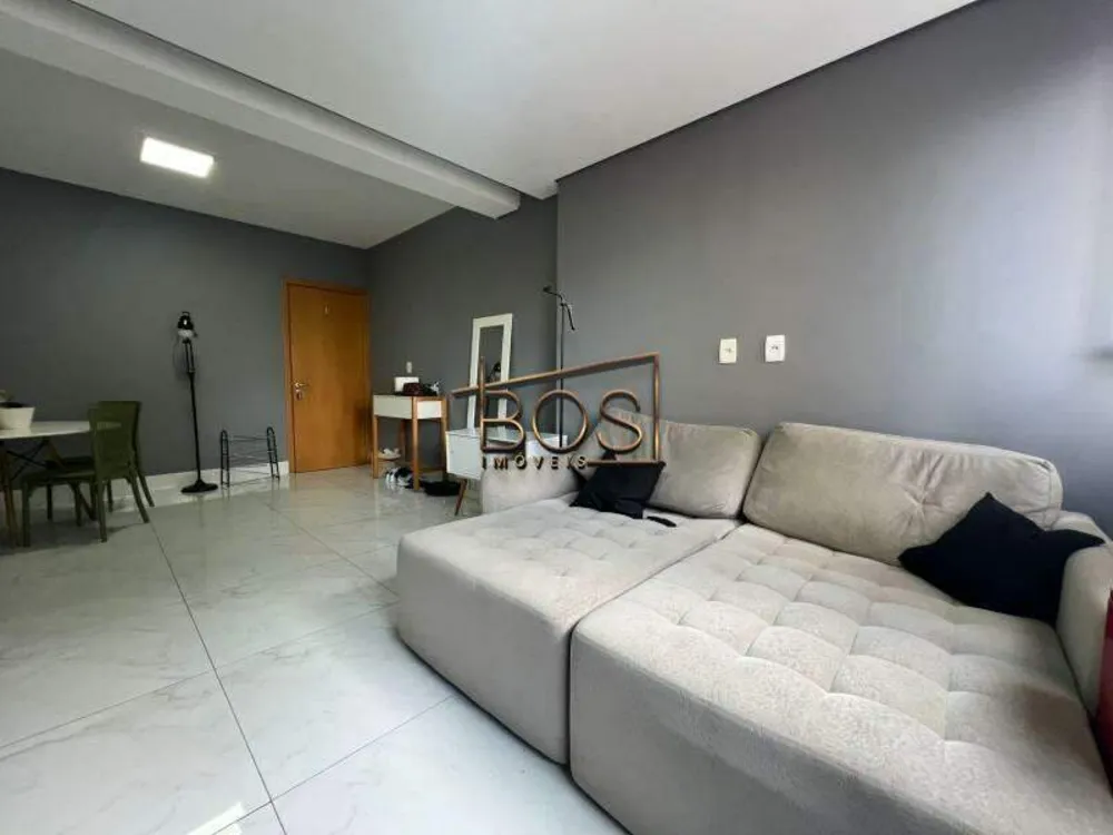 Casa, 6 quartos, 400 m² - Foto 1