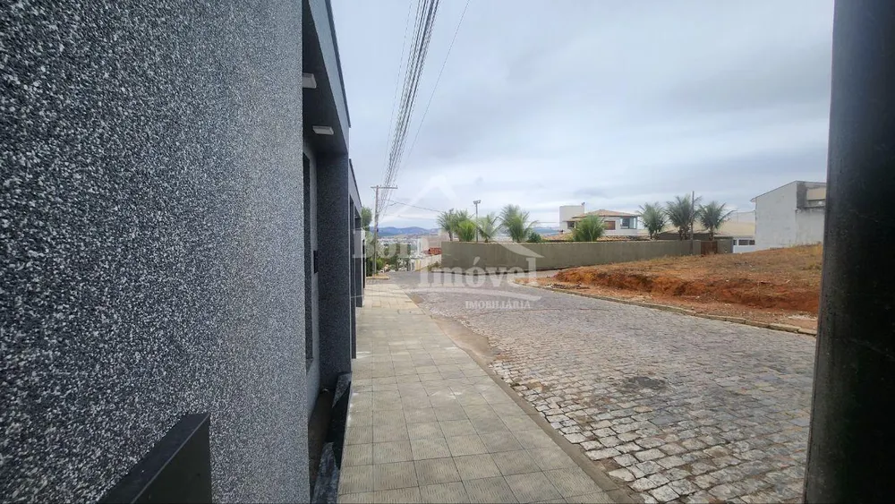 Casa, 3 quartos, 250 m² - Foto 3
