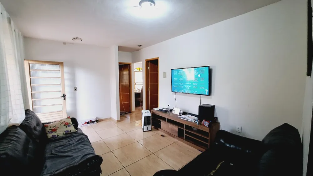 Casa, 3 quartos, 226 m² - Foto 4