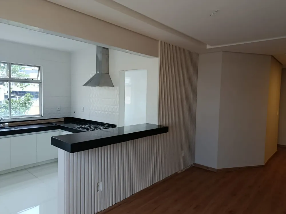 Apartamento, 3 quartos, 70 m² - Foto 2