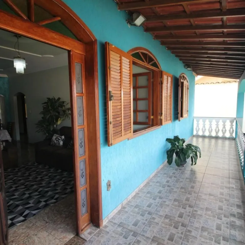 Casa, 4 quartos, 273 m² - Foto 2