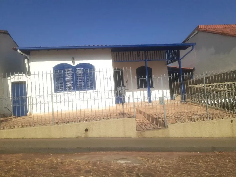 Casa, 3 quartos, 673 m² - Foto 1