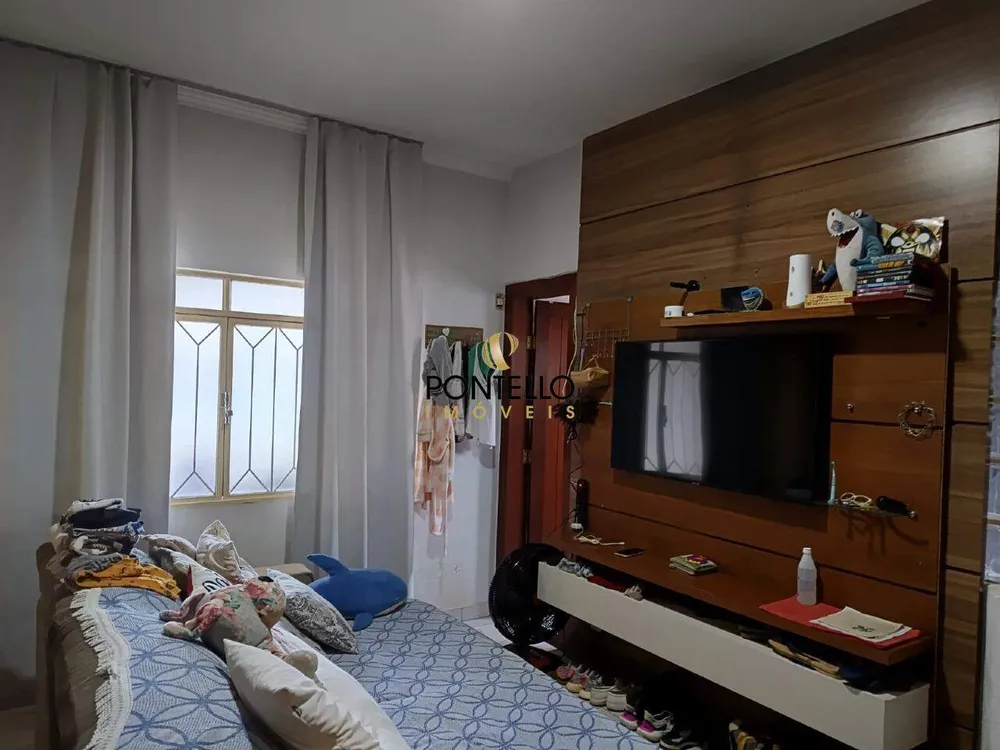 Casa, 6 quartos, 172 m² - Foto 3