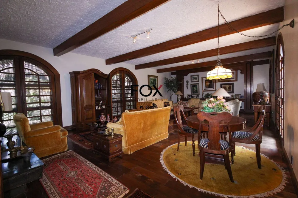 Casa, 4 quartos, 2065 m² - Foto 1