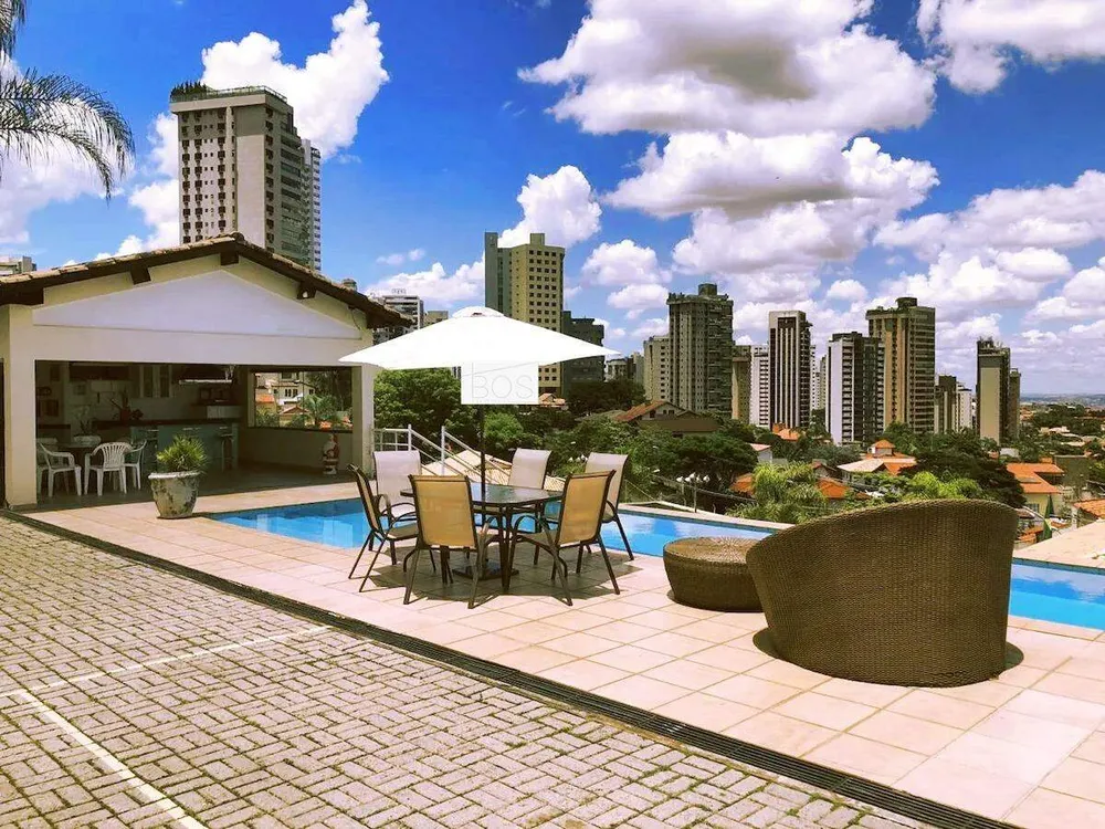 Casa, 7 quartos, 450 m² - Foto 1