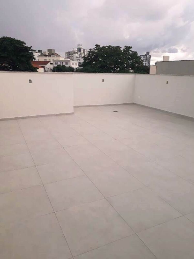 Cobertura à venda com 2 quartos, 160m² - Foto 1