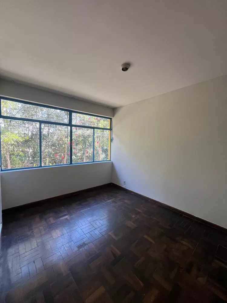 Casa à venda com 5 quartos, 846m² - Foto 8