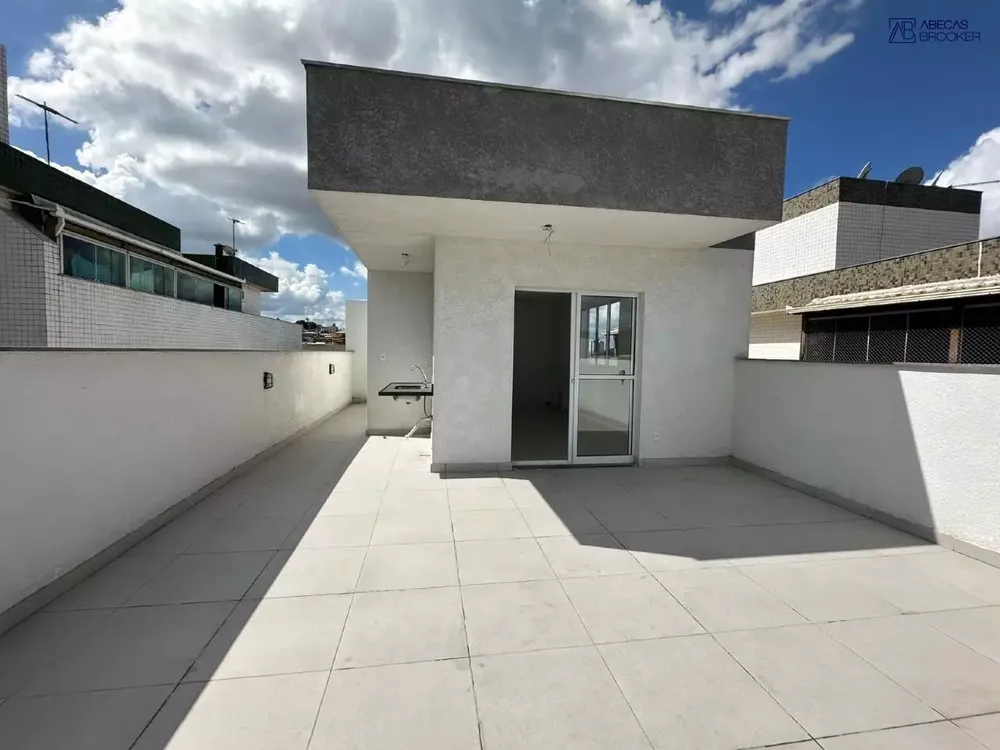 Cobertura, 3 quartos, 137 m² - Foto 2