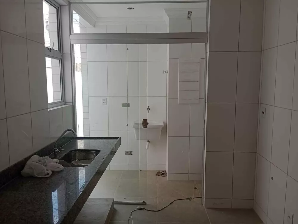 Apartamento à venda com 3 quartos, 80m² - Foto 8