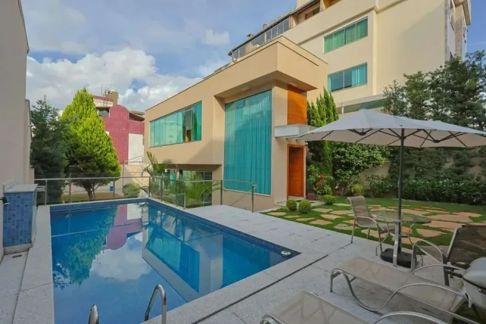 Casa, 4 quartos, 280 m² - Foto 1