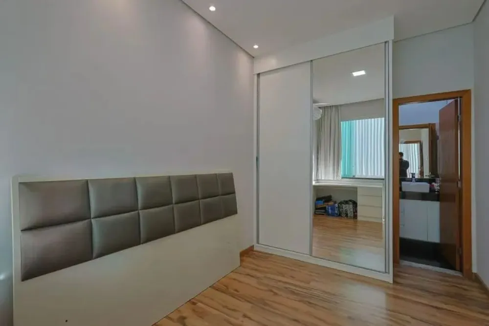 Casa, 4 quartos, 280 m² - Foto 13