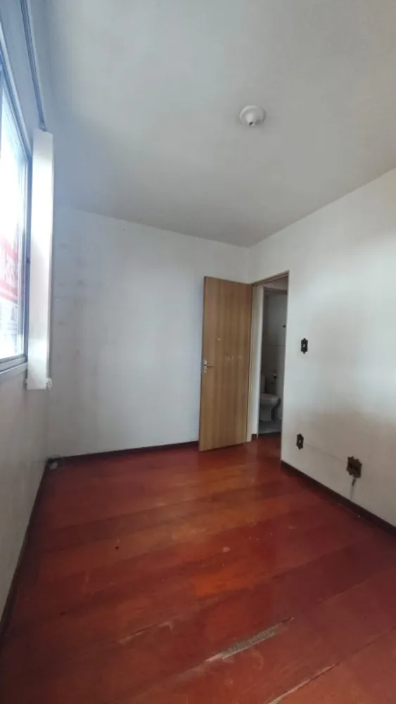 Apartamento, 3 quartos, 61 m² - Foto 2