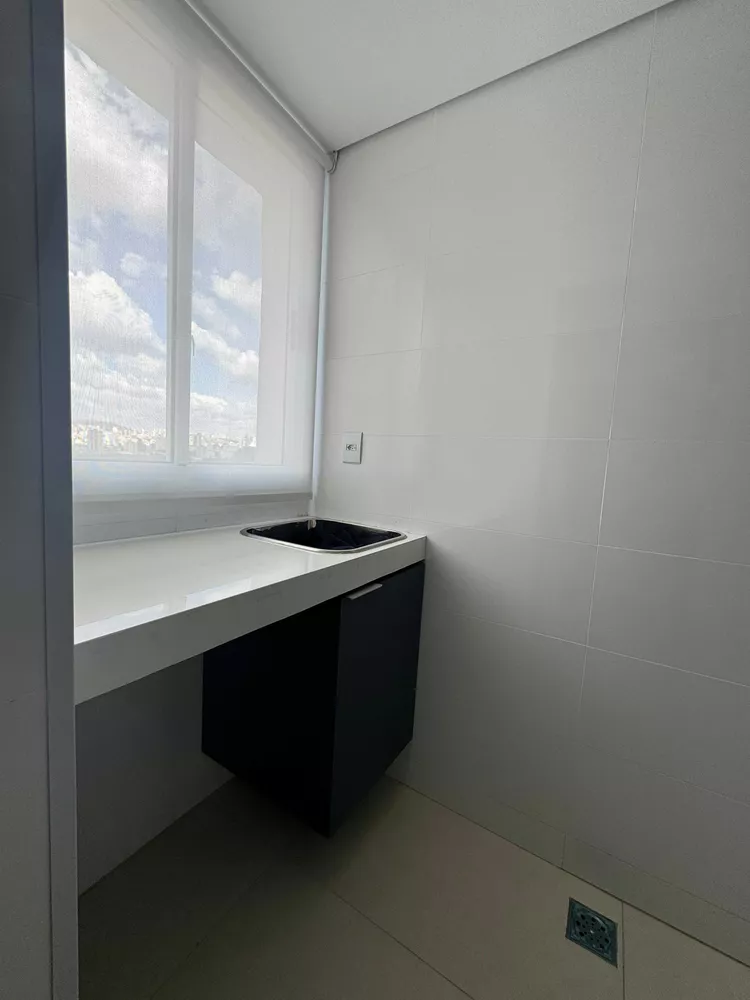 Apartamento à venda com 3 quartos, 183m² - Foto 5