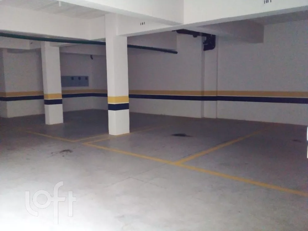 Apartamento à venda com 3 quartos, 86m² - Foto 17