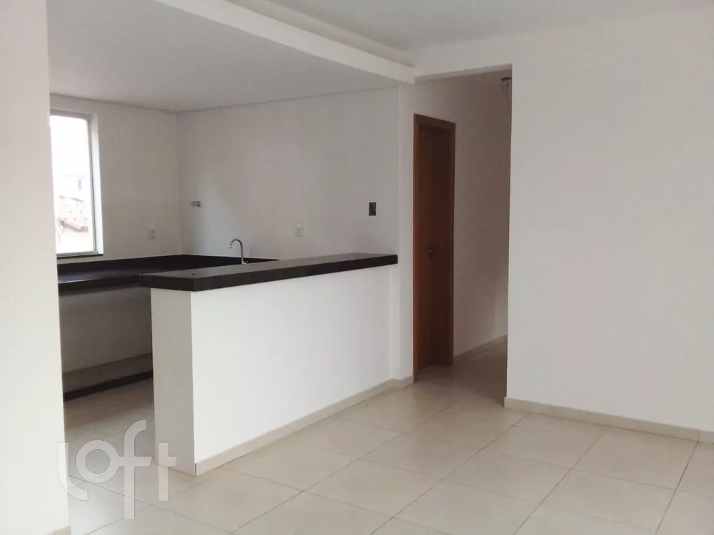 Apartamento à venda com 3 quartos, 86m² - Foto 1