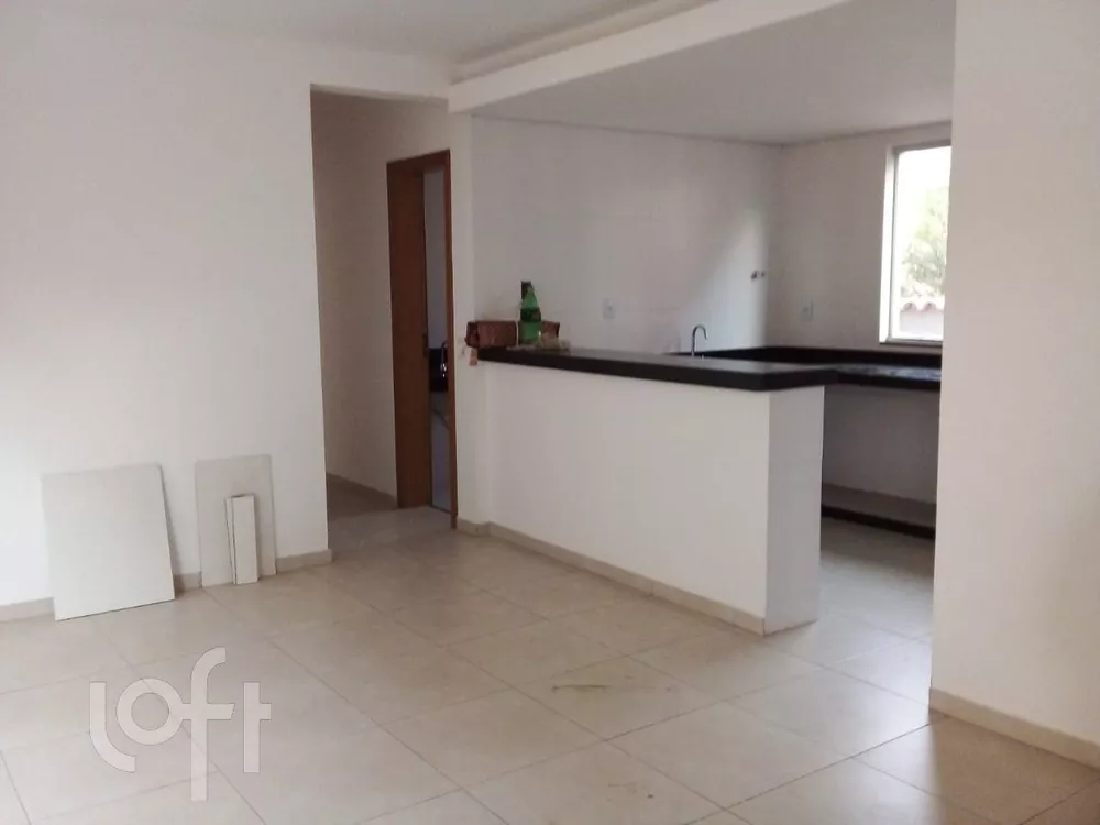 Apartamento à venda com 3 quartos, 86m² - Foto 4