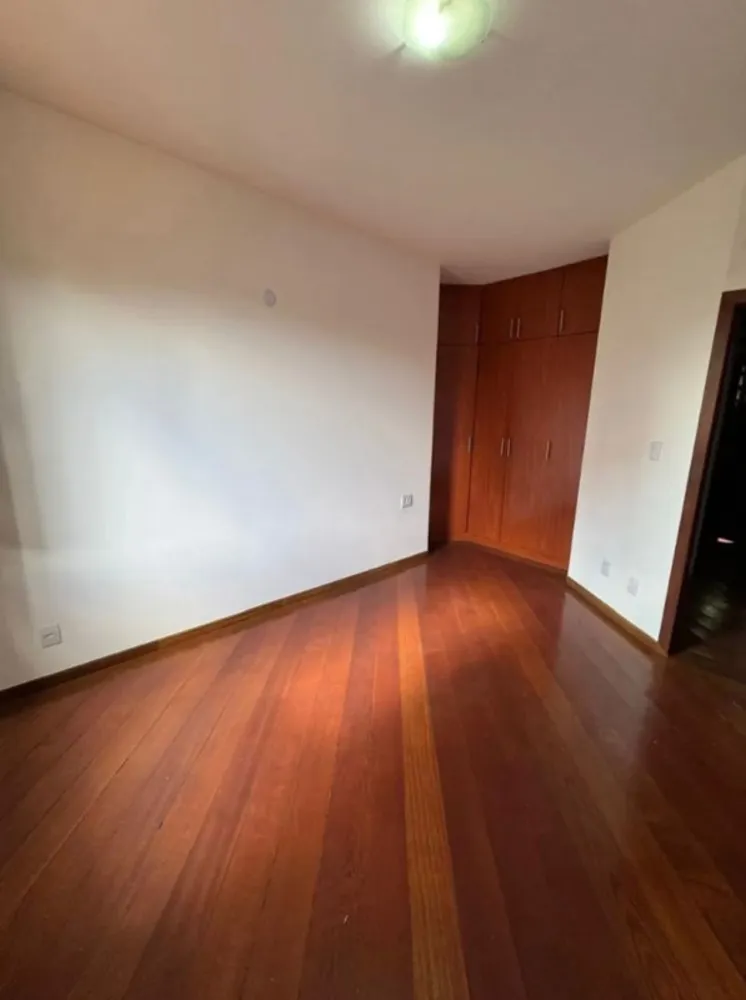 Casa, 5 quartos, 420 m² - Foto 8