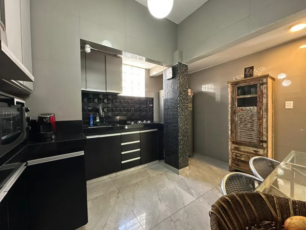 Casa, 3 quartos, 200 m² - Foto 4