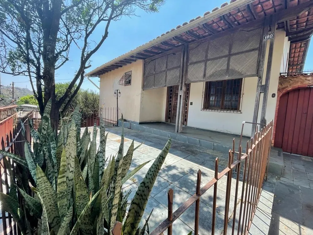 Casa, 4 quartos, 460 m² - Foto 1
