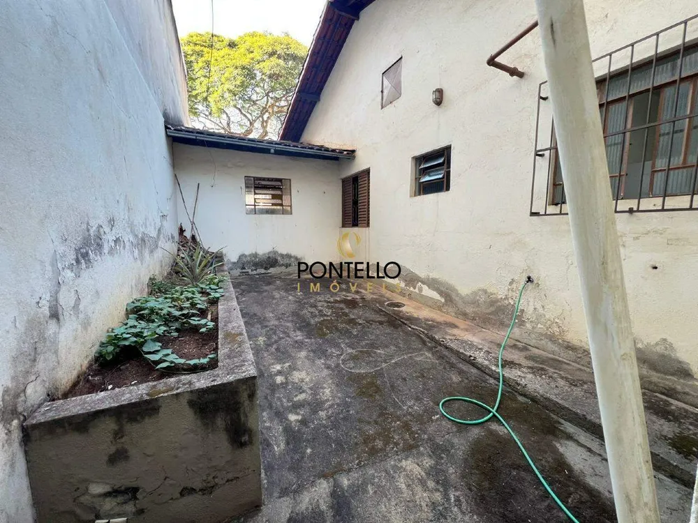 Casa, 2 quartos, 180 m² - Foto 1
