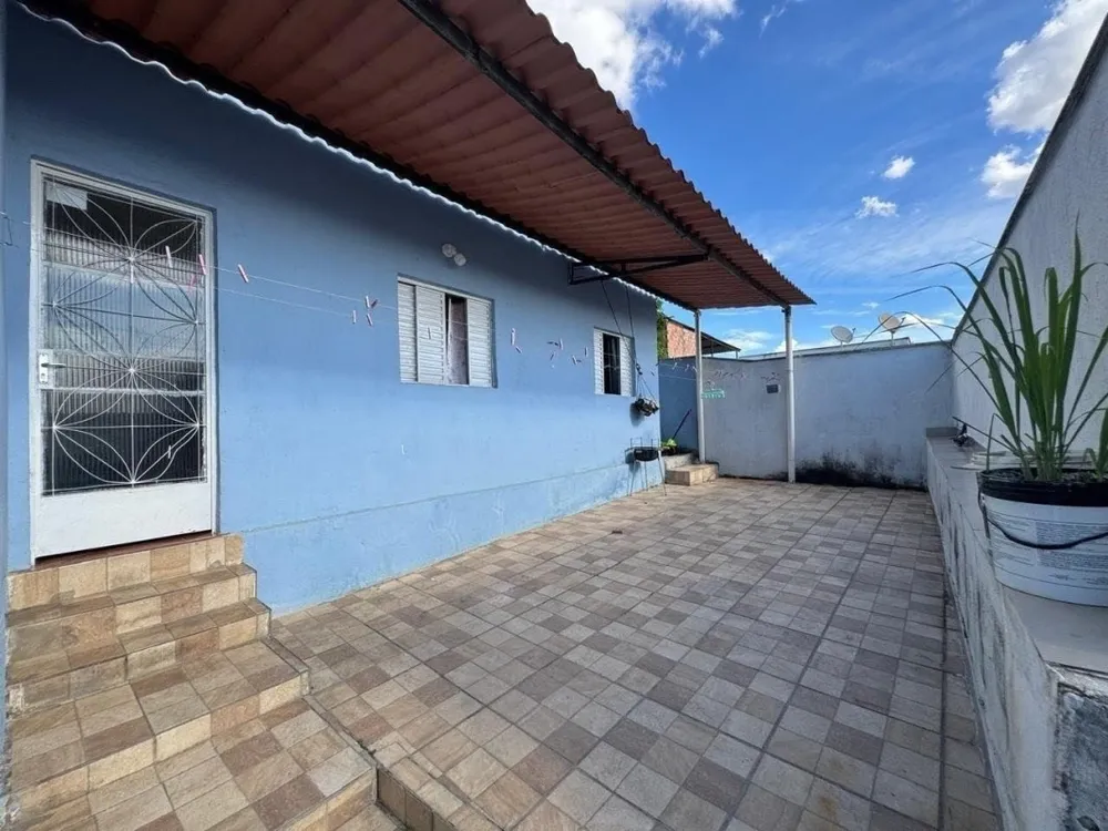 Casa, 2 quartos, 180 m² - Foto 1