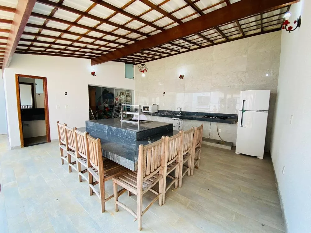 Casa à venda com 3 quartos, 210m² - Foto 14